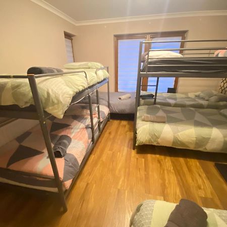 Dublin Airport Big Rooms With Bathroom Outside Room - Kitchen Only 7 Days Reservation Bagian luar foto