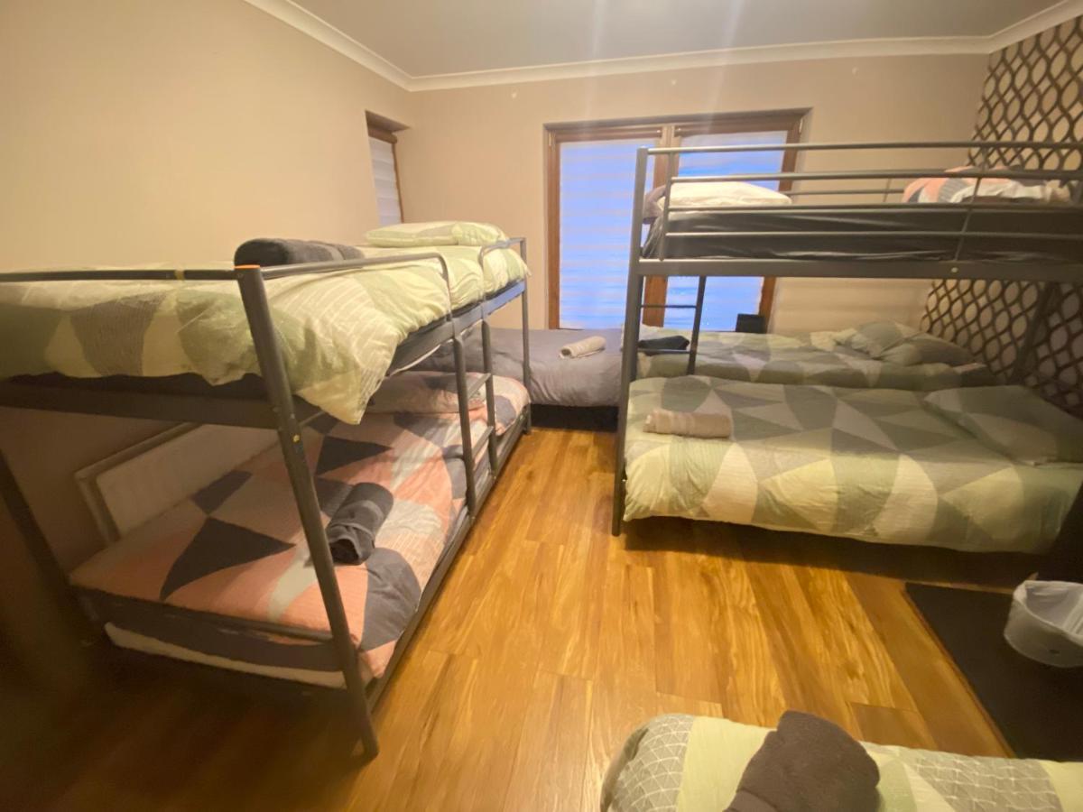 Dublin Airport Big Rooms With Bathroom Outside Room - Kitchen Only 7 Days Reservation Bagian luar foto
