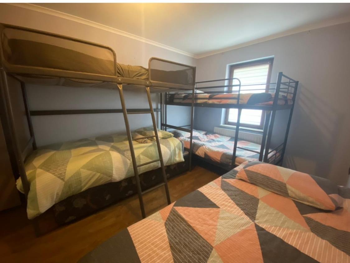 Dublin Airport Big Rooms With Bathroom Outside Room - Kitchen Only 7 Days Reservation Bagian luar foto