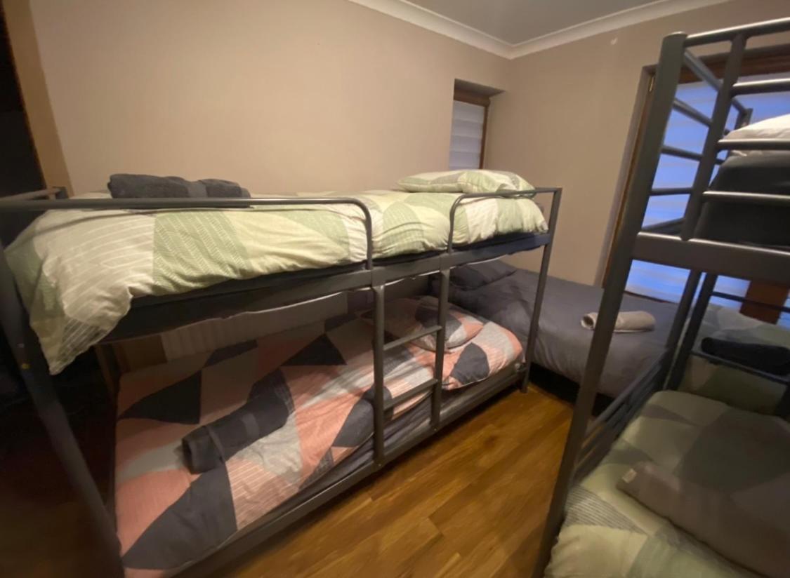 Dublin Airport Big Rooms With Bathroom Outside Room - Kitchen Only 7 Days Reservation Bagian luar foto