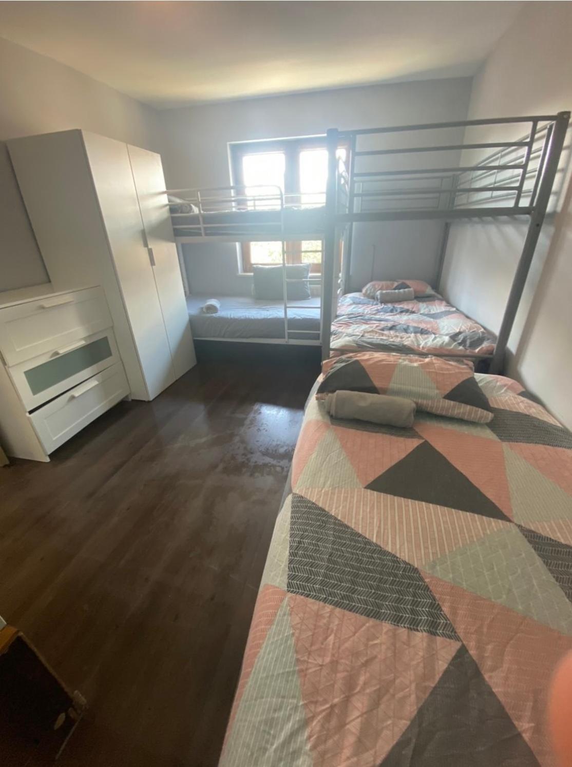 Dublin Airport Big Rooms With Bathroom Outside Room - Kitchen Only 7 Days Reservation Bagian luar foto